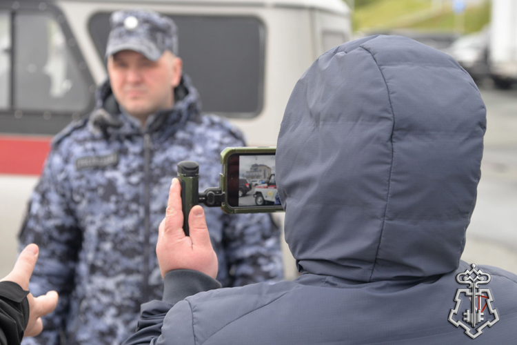 В Салехарде прошла плановая тренировка группы задержания вневедомственной охраны ФГКУ "УВО ВНГ России по Ямало-Ненецкому автономному округу".