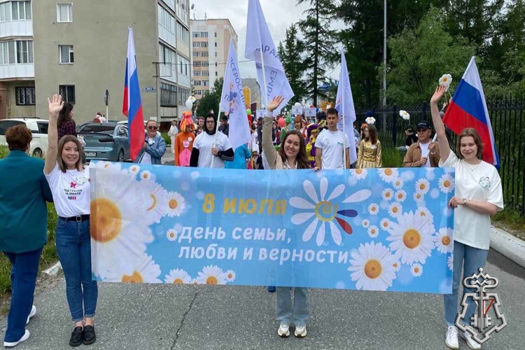 Росгвардия обеспечила правопорядок массовых мероприятий ко Дню семьи, любви и верности на Ямале