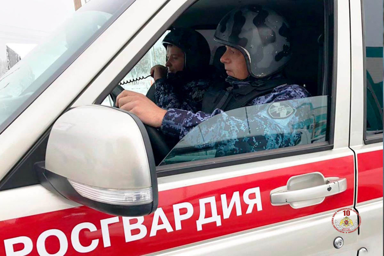 РОСГВАРДЕЙЦЫ СОВЕРШИЛИ СВЫШЕ 200 ВЫЕЗДОВ ПО СИГНАЛУ «ТРЕВОГА» ЗА ПЕРВЫЙ МЕСЯЦ НОВОГО ГОДА НА ЯМАЛЕ