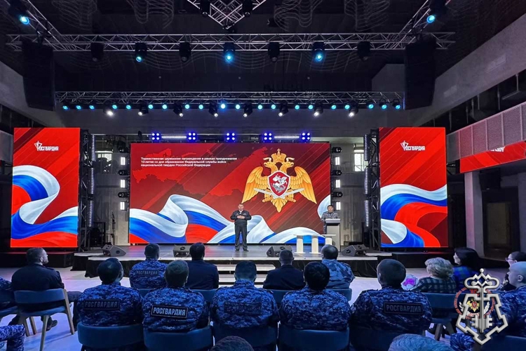НА ЯМАЛЕ ВЫБРАЛИ СИЛЬНЕЙШИЕ ЭКИПАЖИ ГРУПП ЗАДЕРЖАНИЯ