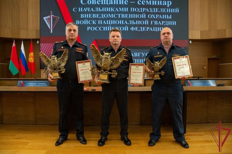 Начальник управления вневедомственной охраны Росгвардии по Ямало-Ненецкому автономному округу принял участие во Всероссийском совещании-семинаре в Нижнем Новгороде